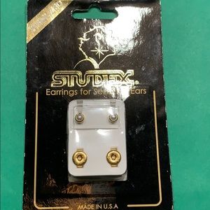 Gold Plated Earrings Regular white pearl